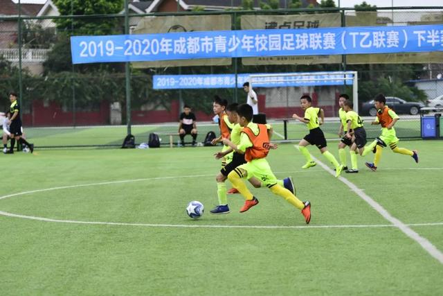 西甲-巴尔韦德传射维尼修斯破门 皇马2-0黄潜